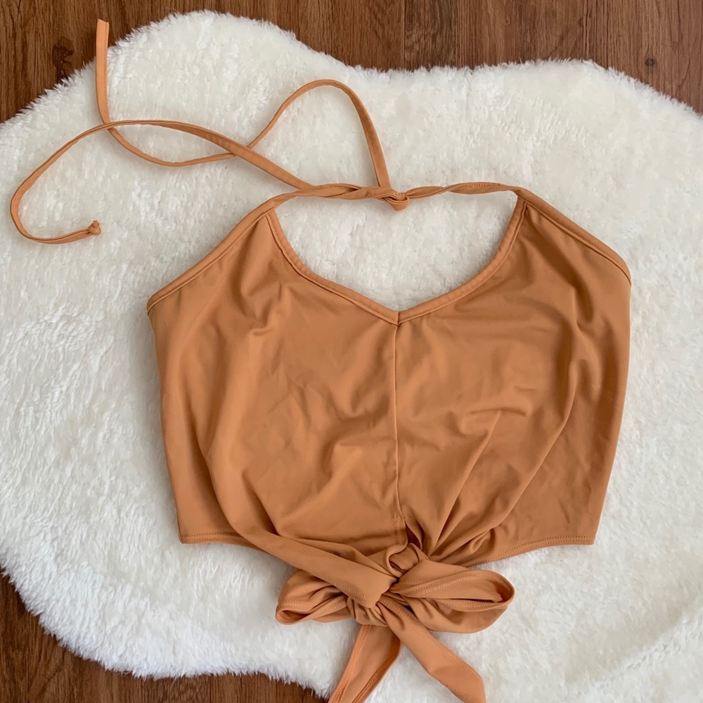 Kortni Jeane tied up top toasted brown.